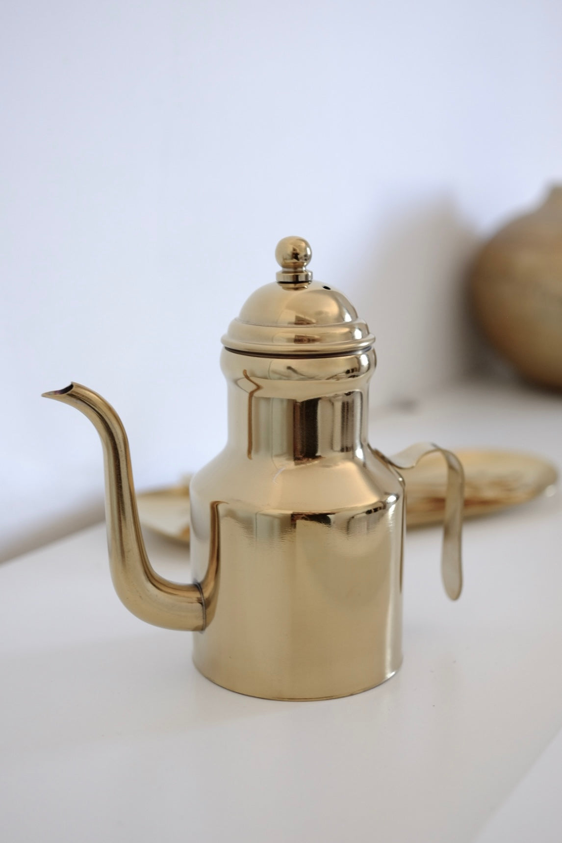 לאנשים שיש להם כבר הכל, מתנה שהיא פריט אספנות, מתנות אמנות אירוח והגשה, מתנות עם ערך רגשי, מתנות וינטג לפסח, מתנות לבית בסגנון אירופאי קלאסי, מתנות לאוהבי עיצוב פנים, מתנות לאירוח שולחן חג, פריטי וינטג כמתנה לפסח, מתנה ייחודית למארחים בליל הסדר, מתנות לאנשים שאוהבים פריטים נדירים, מתנות בעבודת יד לפסח, לאנשים שלא קונים מתנות רגילות, מתנה שלא רואים בכל בית, פריטים יחידים לבית ולמטבח, למי שמעריך סטייל ואסתטיקה, מתנה שתשאיר רושם, כלי עיצוב מטבח הבחירה של אנשים עם טעם, מתנה שהיא שיחה סביב השולחן, מתנות למארחים